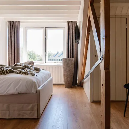 Crash'nstay - Julianalaan Waalwijk