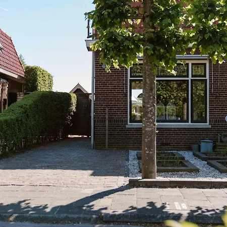 Crash'nstay - Julianalaan Σπίτι διακοπών *