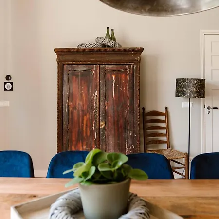 Crash'nstay - Julianalaan * ואלוייק