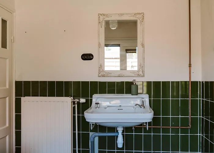 Crash'nstay - Julianalaan בית נופש *