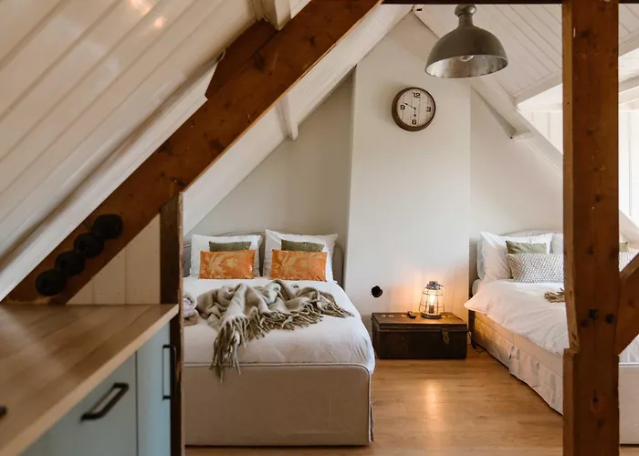 Crash'nstay - Julianalaan בית נופש *